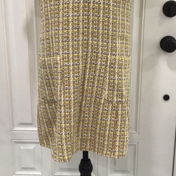 🆕 ZARA Tweed Yellow Cream Buttoned Polo Collar Mini Dress XL
Pit 20.5” - Picture 3 of 10